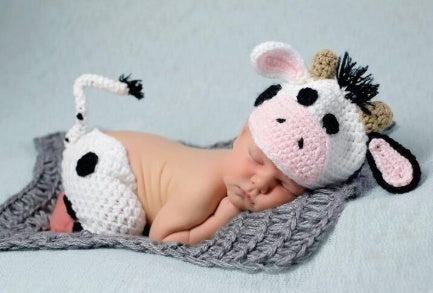 Hand-Knitted Cow Suit for Babies – Cozy Wool & Cotton Newborn Set
