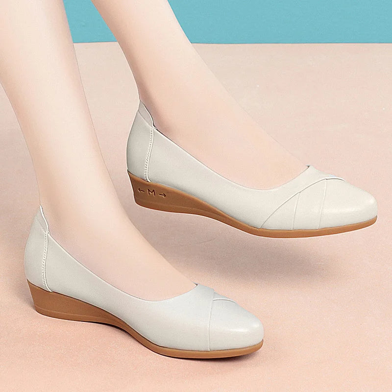 Women Fashion Light Weight Wedge Heel Soft Flat Shoes