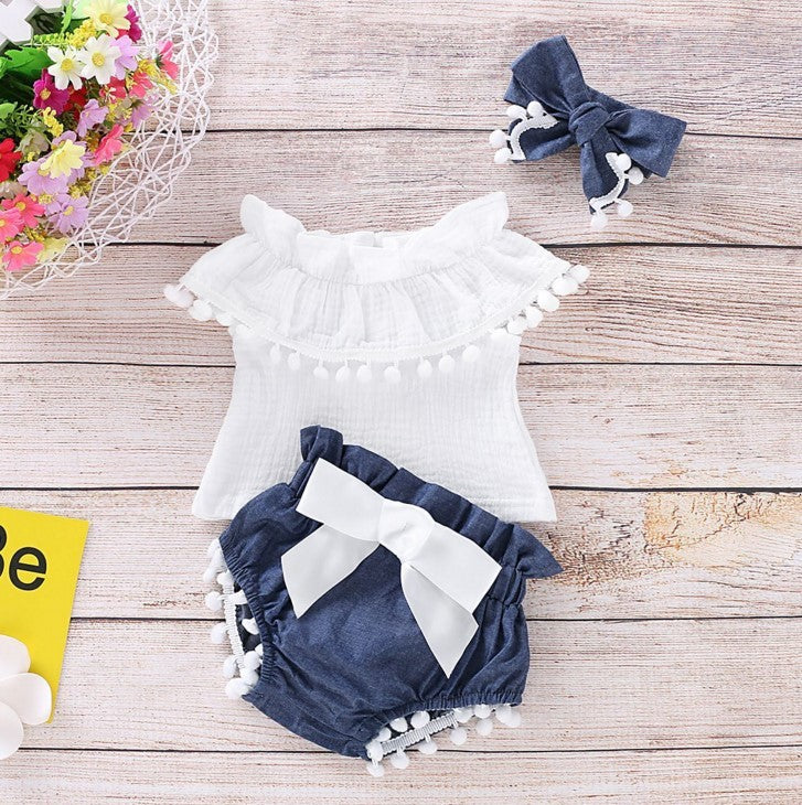 Soft Cotton Sleeveless Set for Girls – Stylish & Comfortable