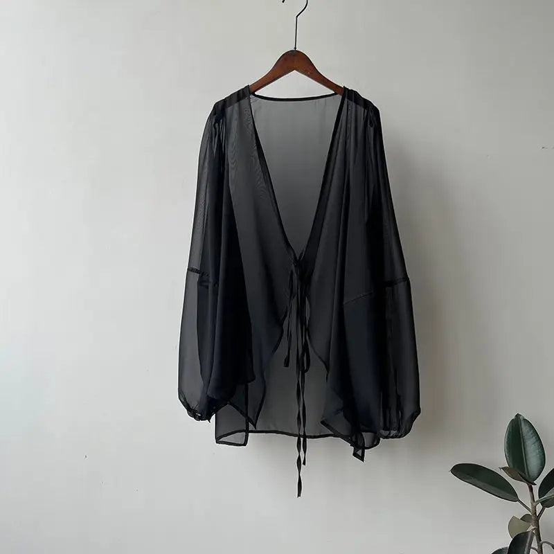 Lockeres Langarmshirt mit V-Ausschnitt für Damen – Schnürung im koreanischen Stil, einfarbiger Sommerchiffon, atmungsaktiv und minimalistisch
