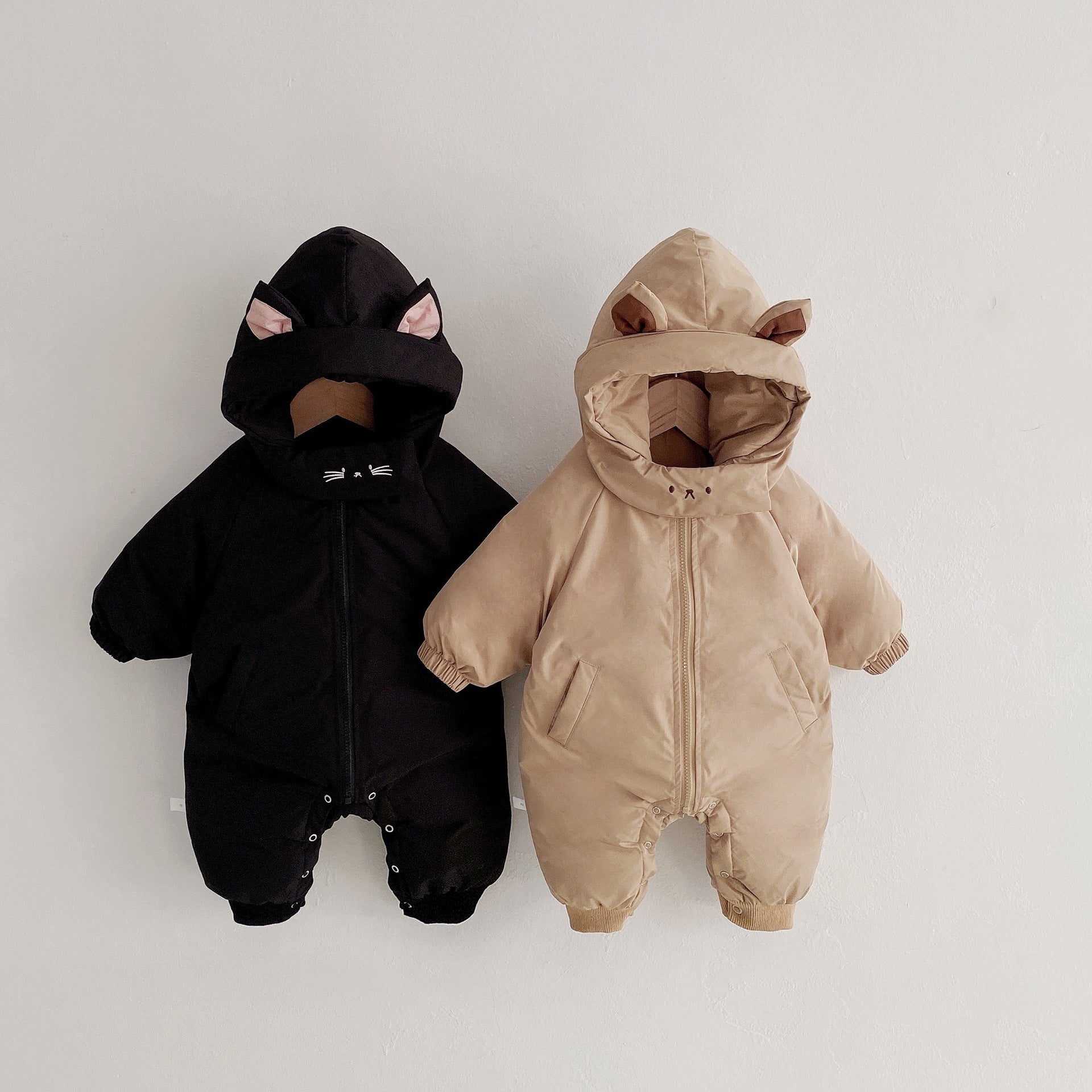 Thick Hooded Baby Jumpsuit – Cozy Polyester Fiber for All Seasons